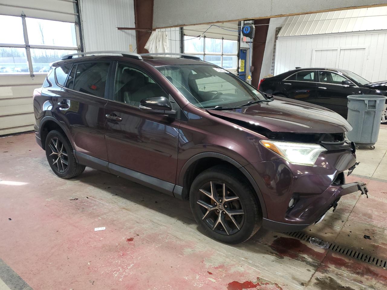 VIN 2T3JFREV4HW686384 2017 TOYOTA RAV4 no.4