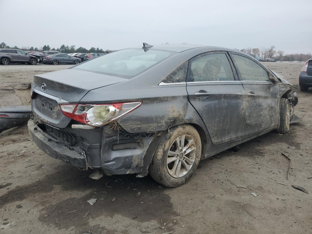 2013 Hyundai Sonata - Image 3