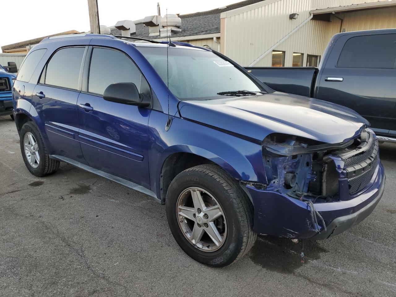2005 Chevrolet Equinox - Image 4