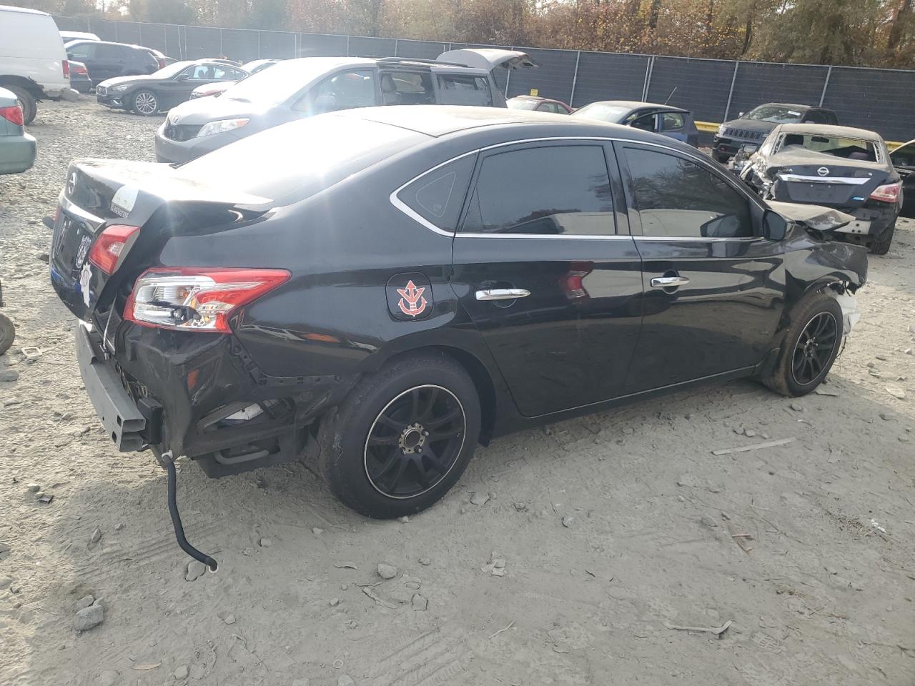 2019 Nissan Sentra - Image 3