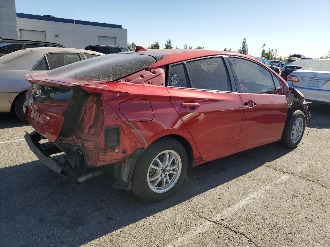 VIN JTDKARFP2J3092386 2018 TOYOTA PRIUS no.3