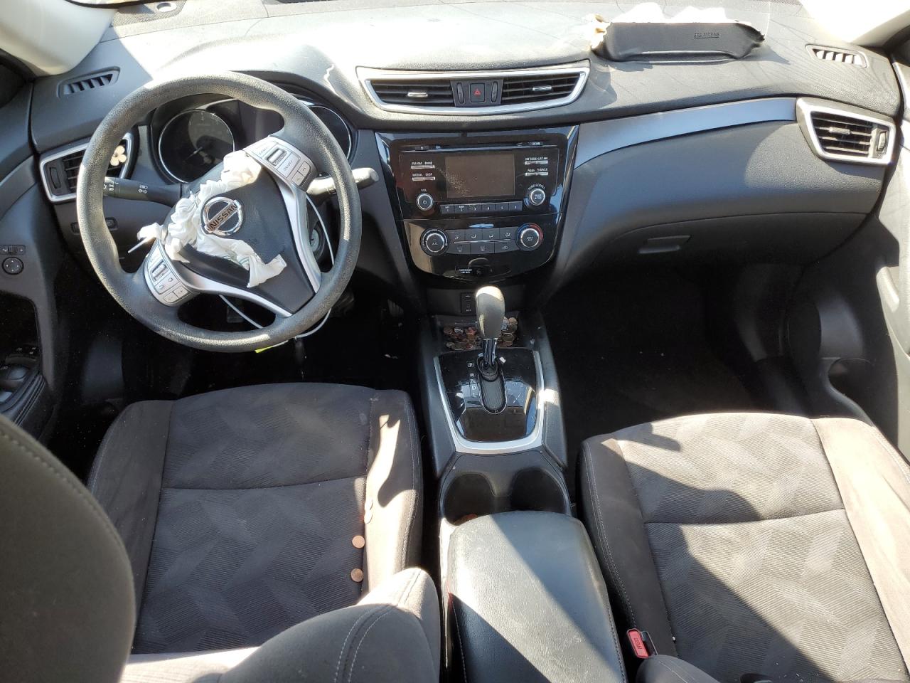 2015 Nissan Rogue - Image 8