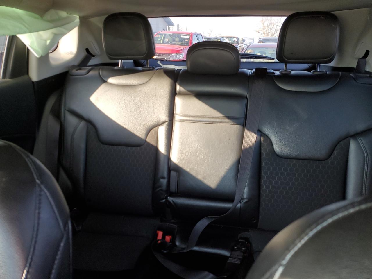 2019 Jeep Compass - Image 10