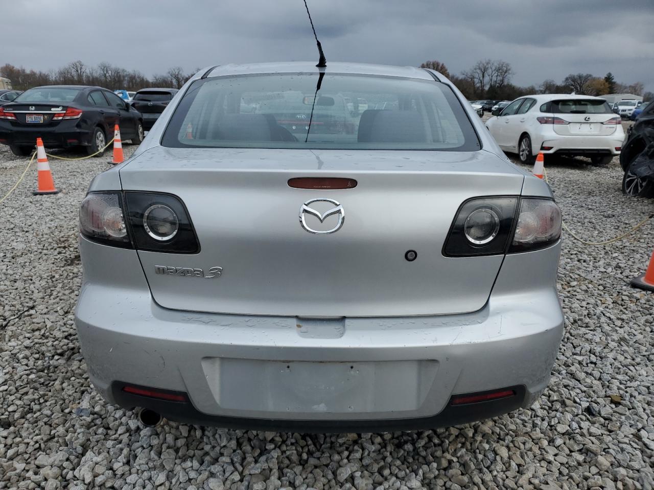 2007 Mazda 3 I VIN: JM1BK12F671731417 Lot: 81005824