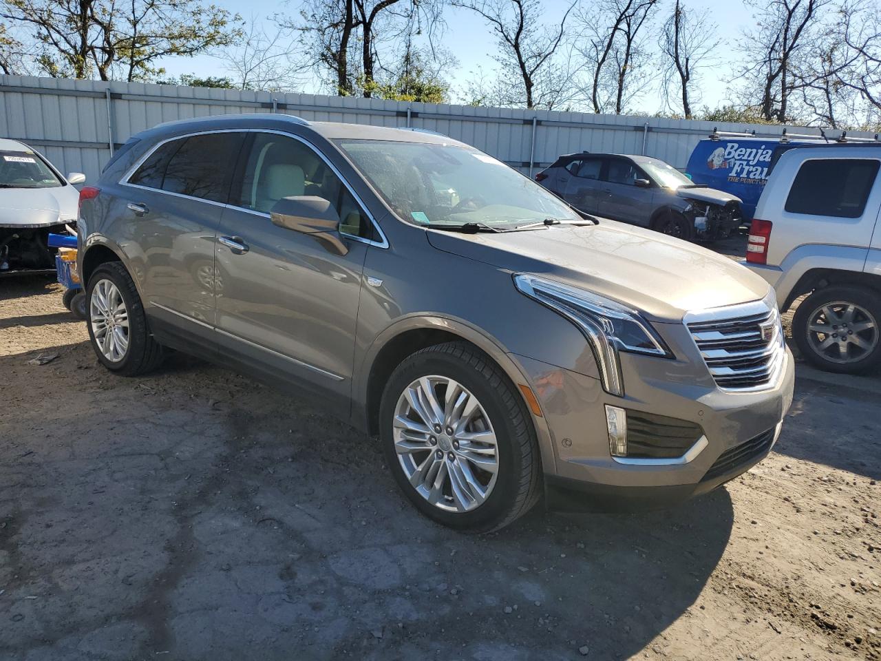 2017 Cadillac XT5 - Image 4