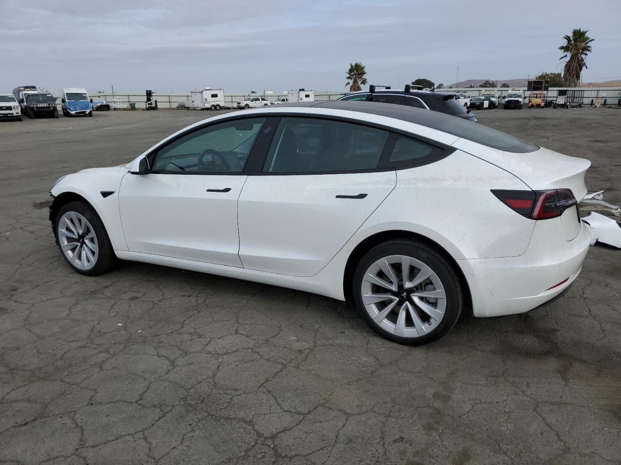 VIN 5YJ3E1EB8NF233891 2022 TESLA MODEL 3 no.2