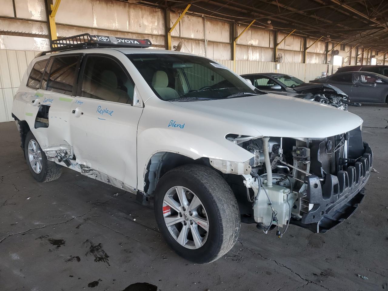 VIN 5TDZK3EH8DS098490 2013 TOYOTA HIGHLANDER no.4