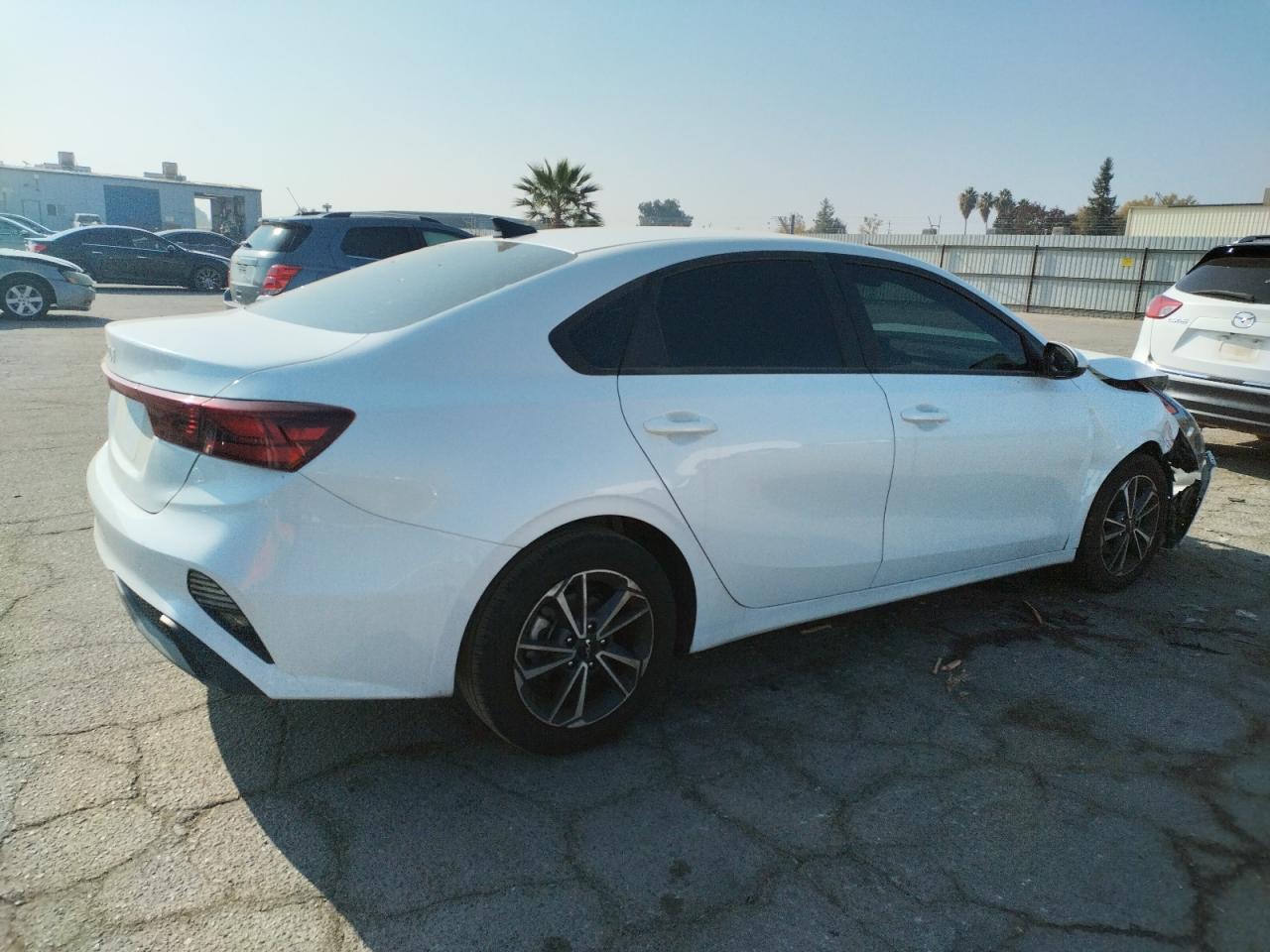 2022 Kia Forte - Image 3
