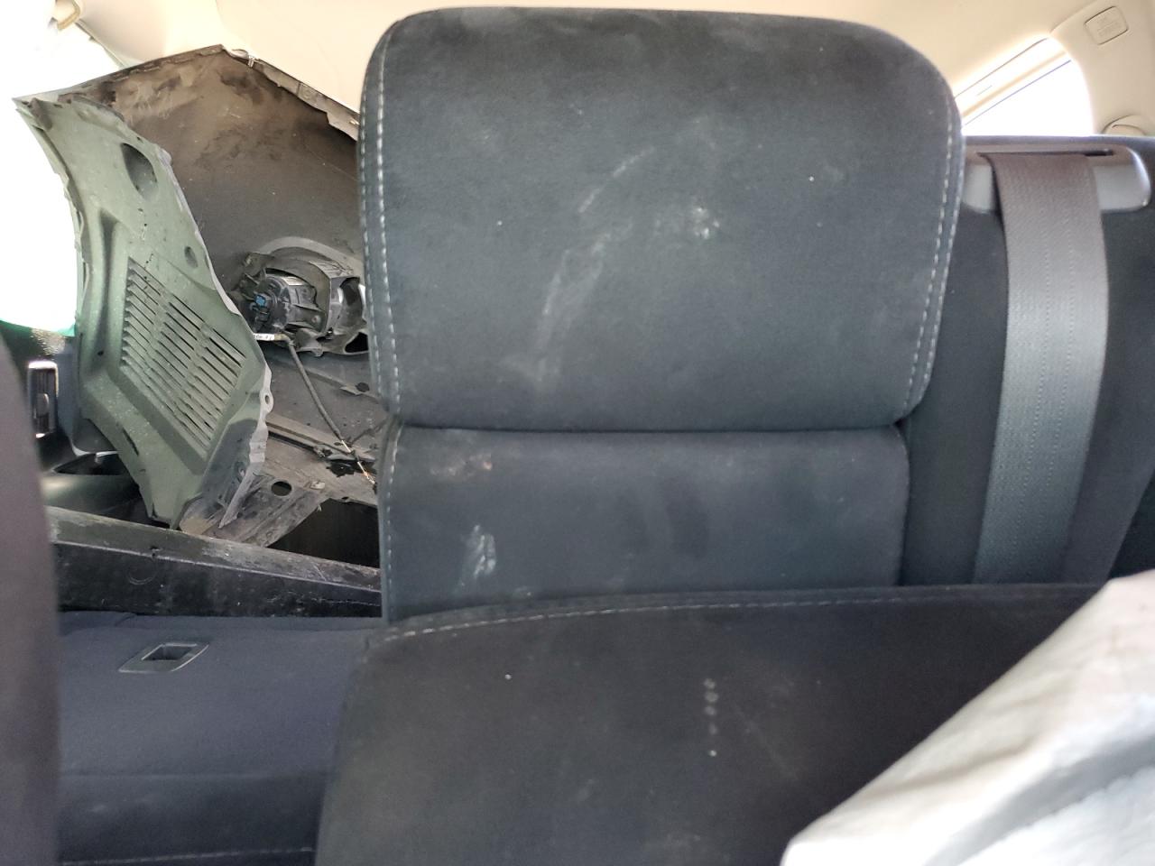 2015 Nissan Pathfinder - Image 10