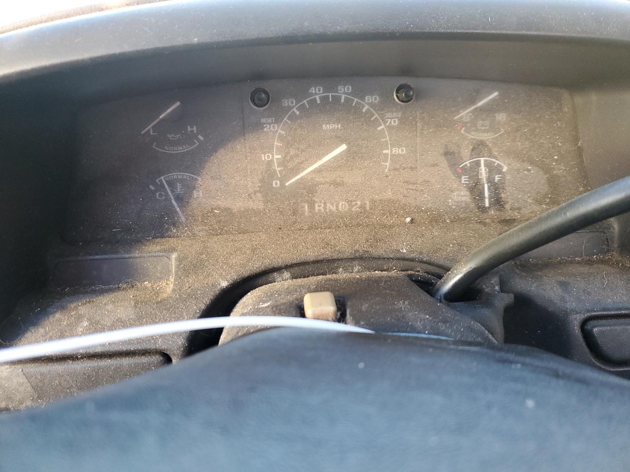 1997 Ford F250 - Image 9