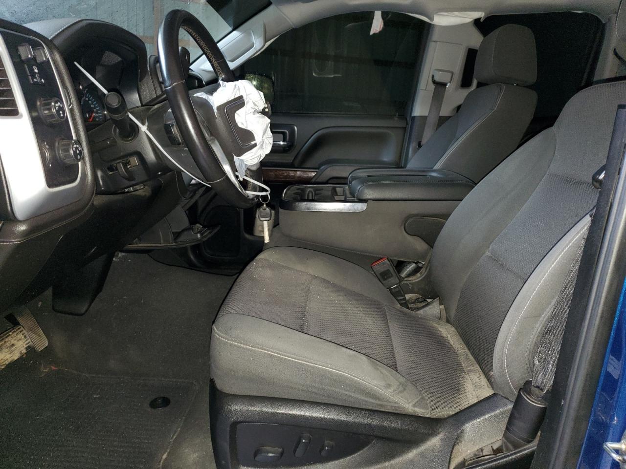 2019 GMC Sierra - Image 7