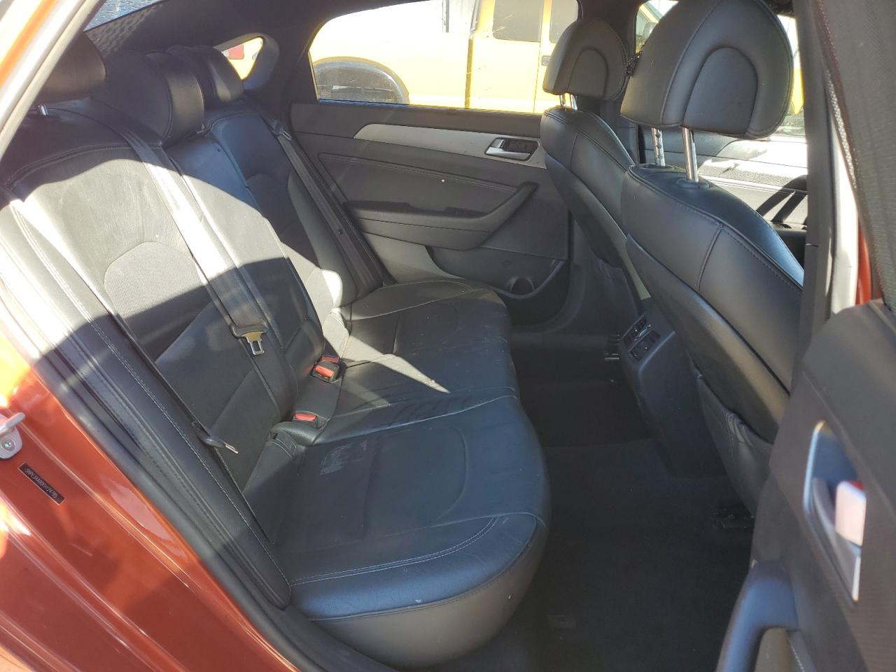 2015 Hyundai Sonata - Image 10
