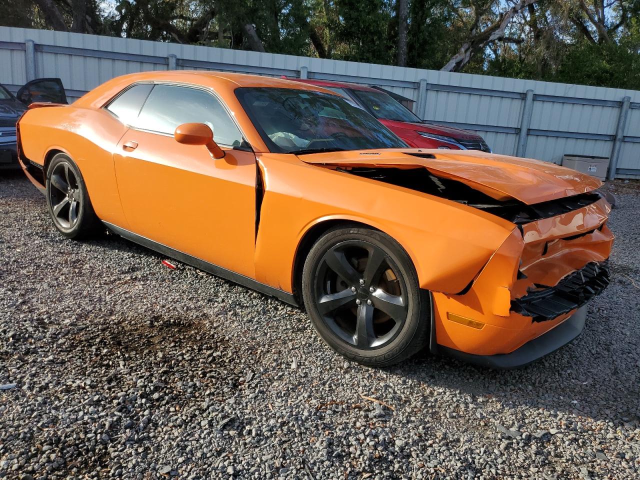2014 Dodge Challenger - Image 4