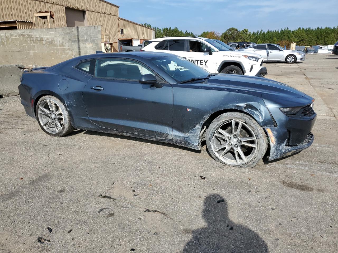 2019 Chevrolet Camaro - Image 4