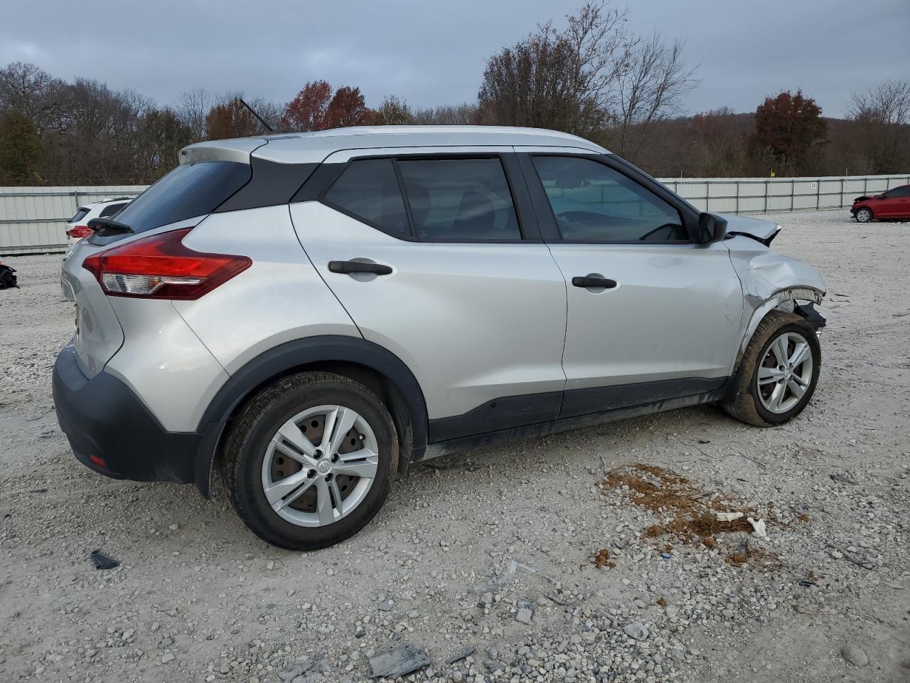 2018 Nissan Kicks - Image 3