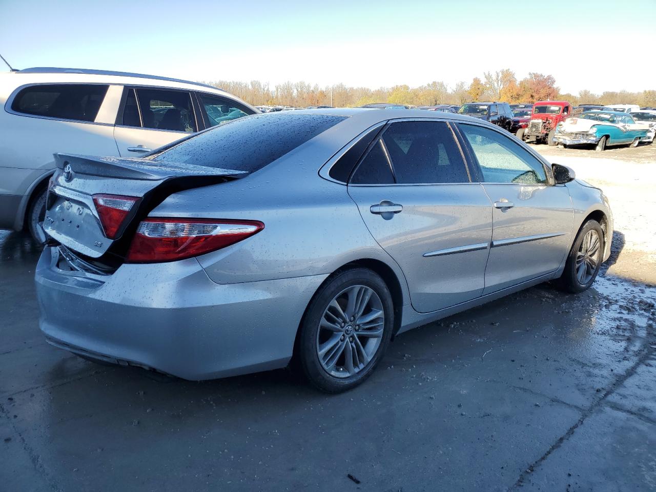 VIN 4T1BF1FK4GU558809 2016 TOYOTA CAMRY no.3