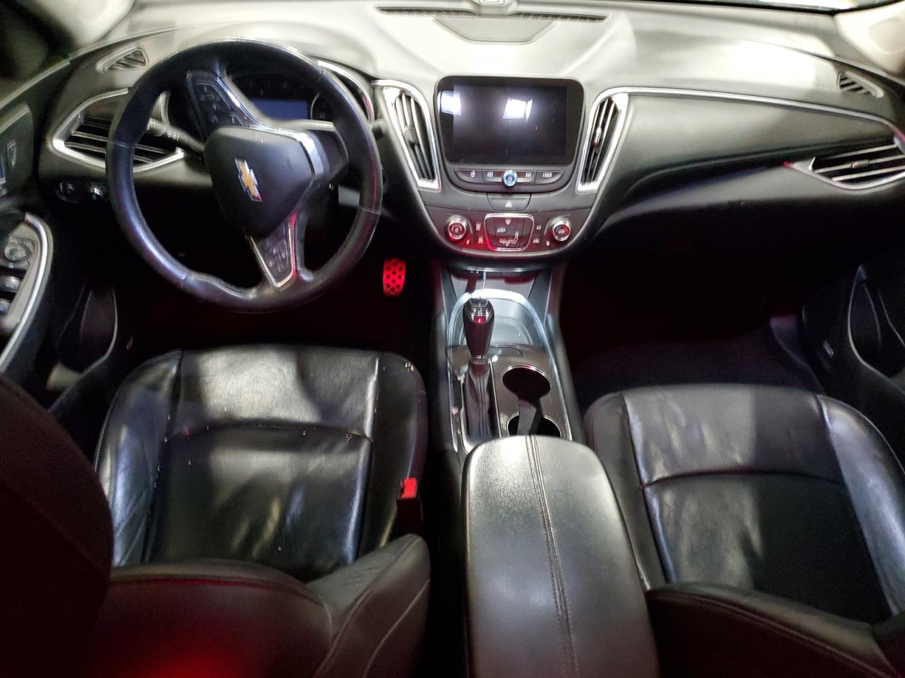 2016 Chevrolet Malibu - Image 8