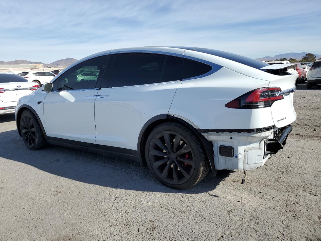 VIN 5YJXCBE48GF024345 2016 TESLA MODEL X no.2