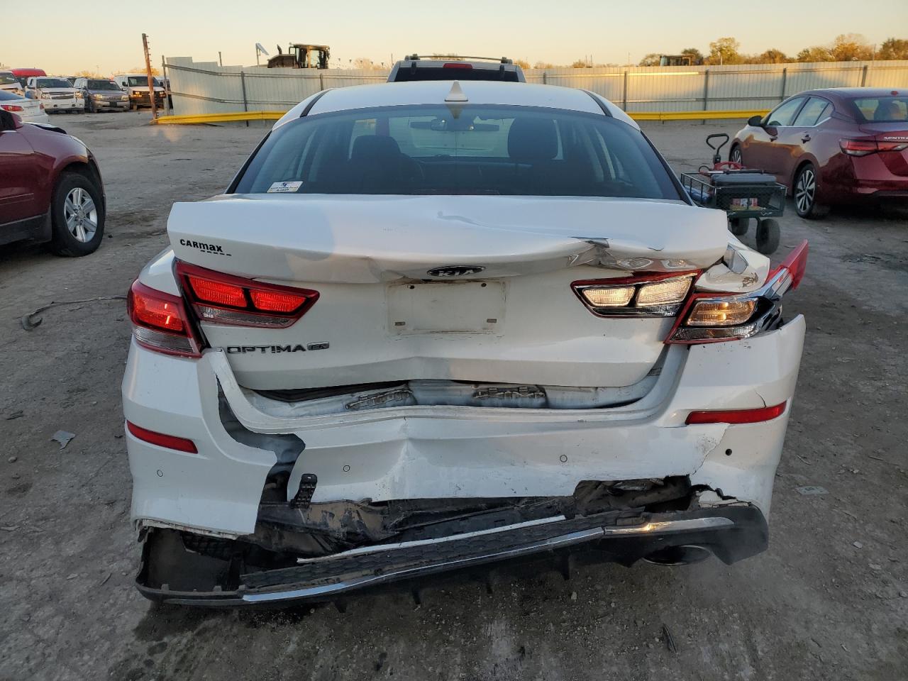 2020 Kia Optima Lx VIN: 5XXGT4L31LG398678 Lot: 80735134