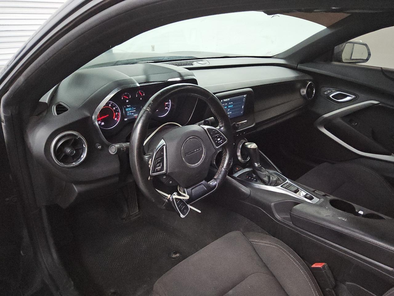 2018 Chevrolet Camaro - Image 8