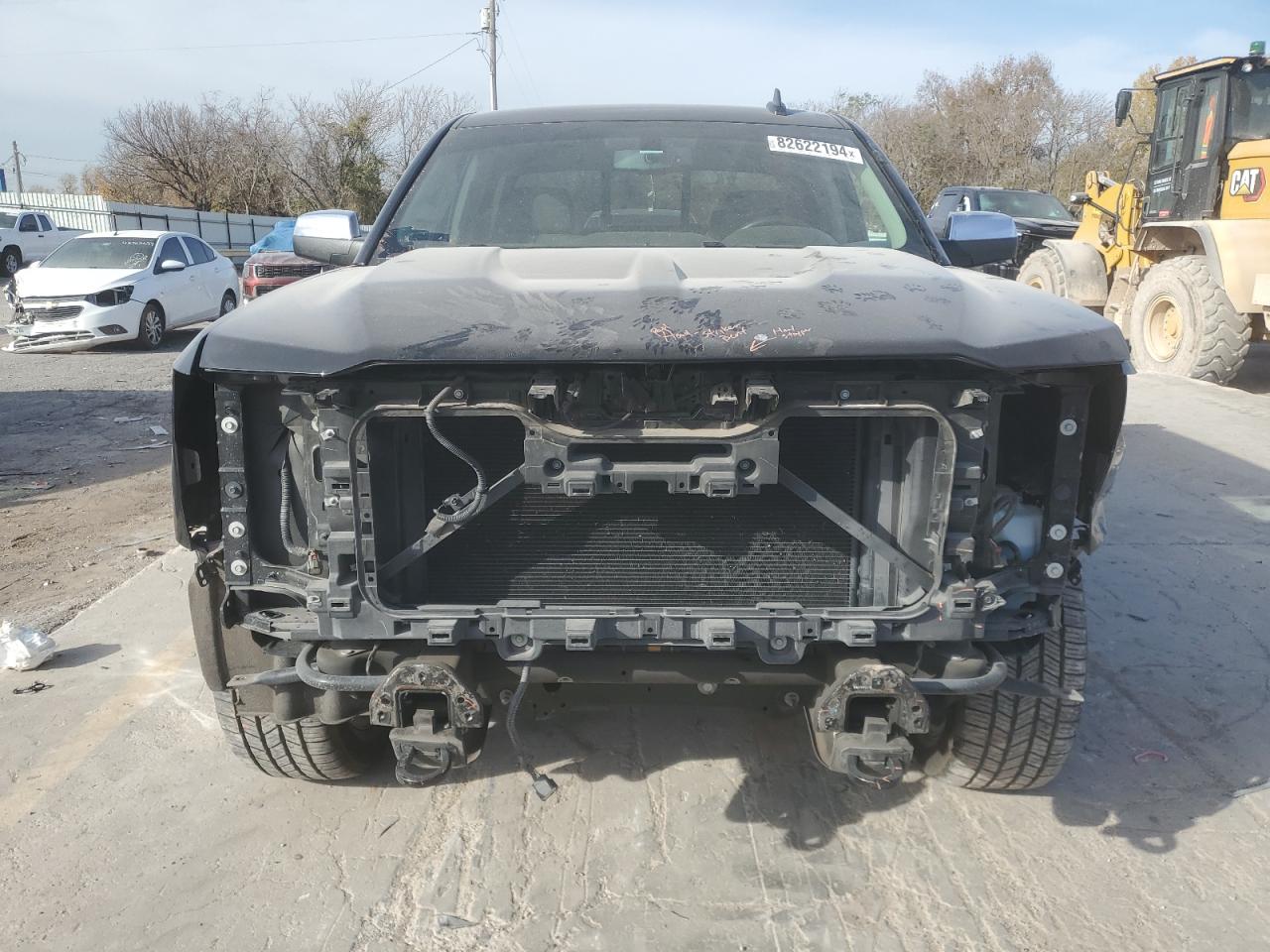 2016 Chevrolet Silverado - Image 5