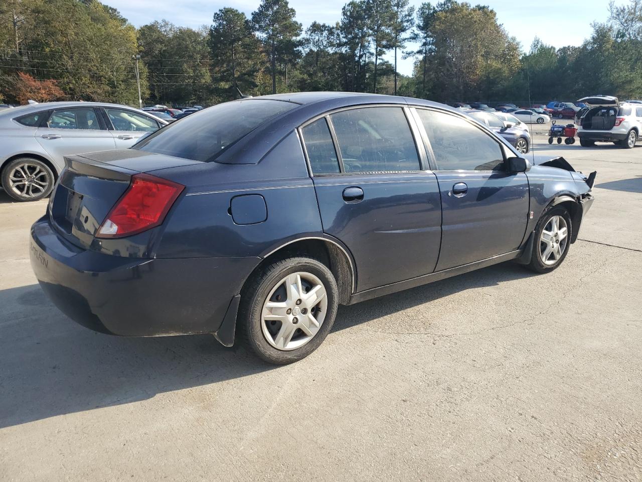 2007 Saturn ION - Image 3