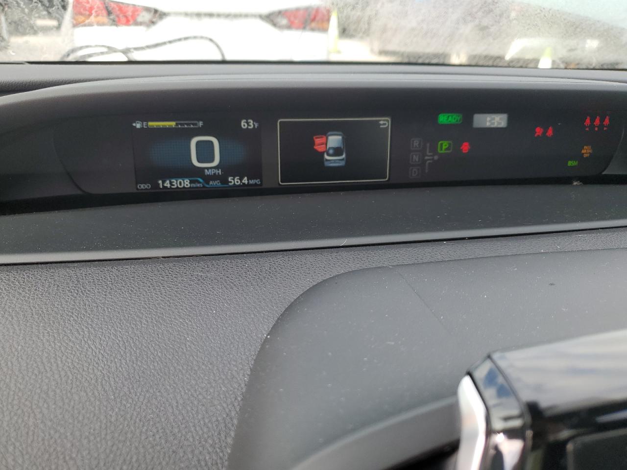 2021 Toyota Prius - Image 9
