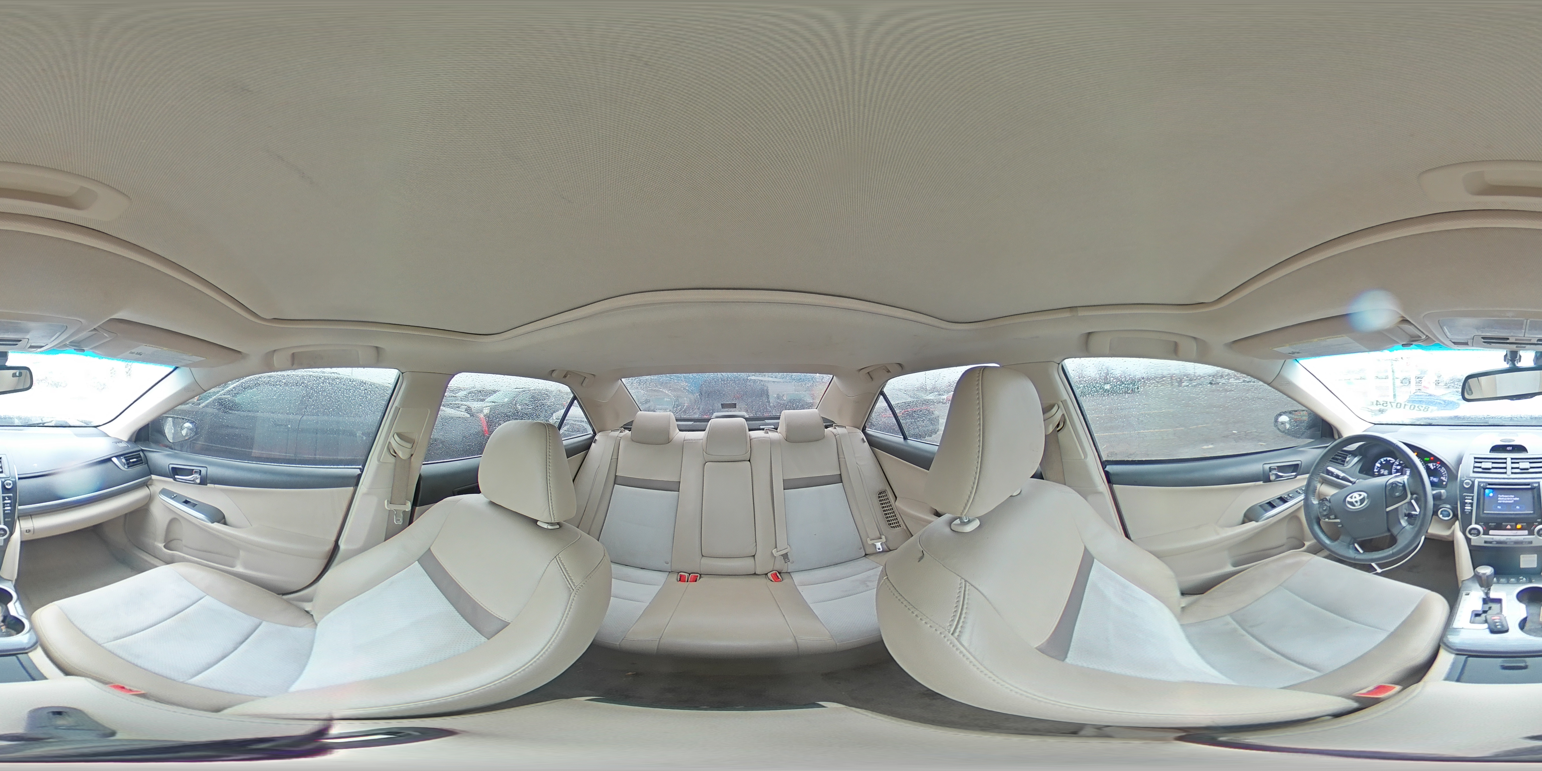 2012 Toyota Camry - Image 14