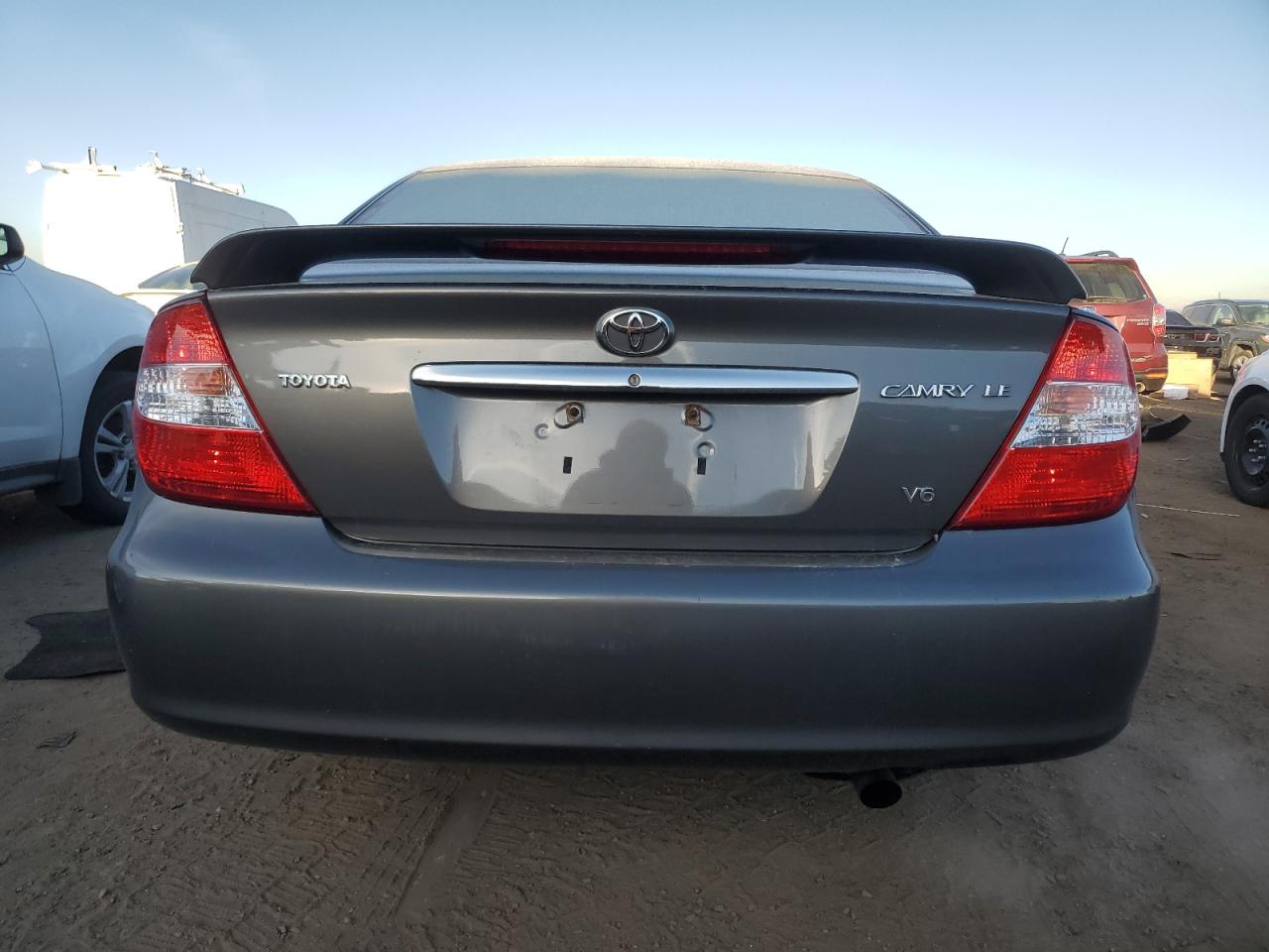 2003 Toyota Camry Le VIN: 4T1BF32K33U546534 Lot: 77999984