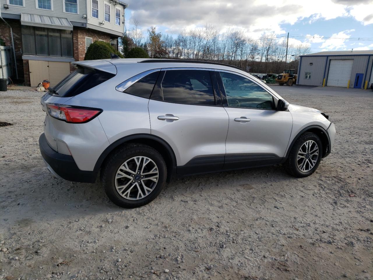 2020 Ford Escape - Image 3