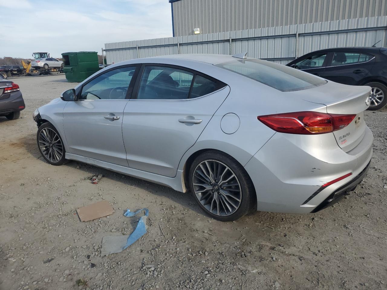 2018 Hyundai Elantra - Image 2