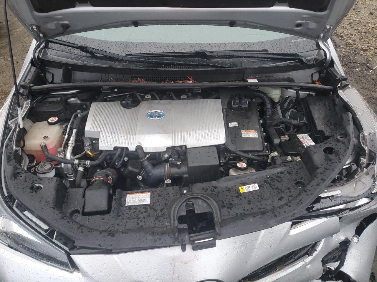 2019 Toyota Prius - Image 11