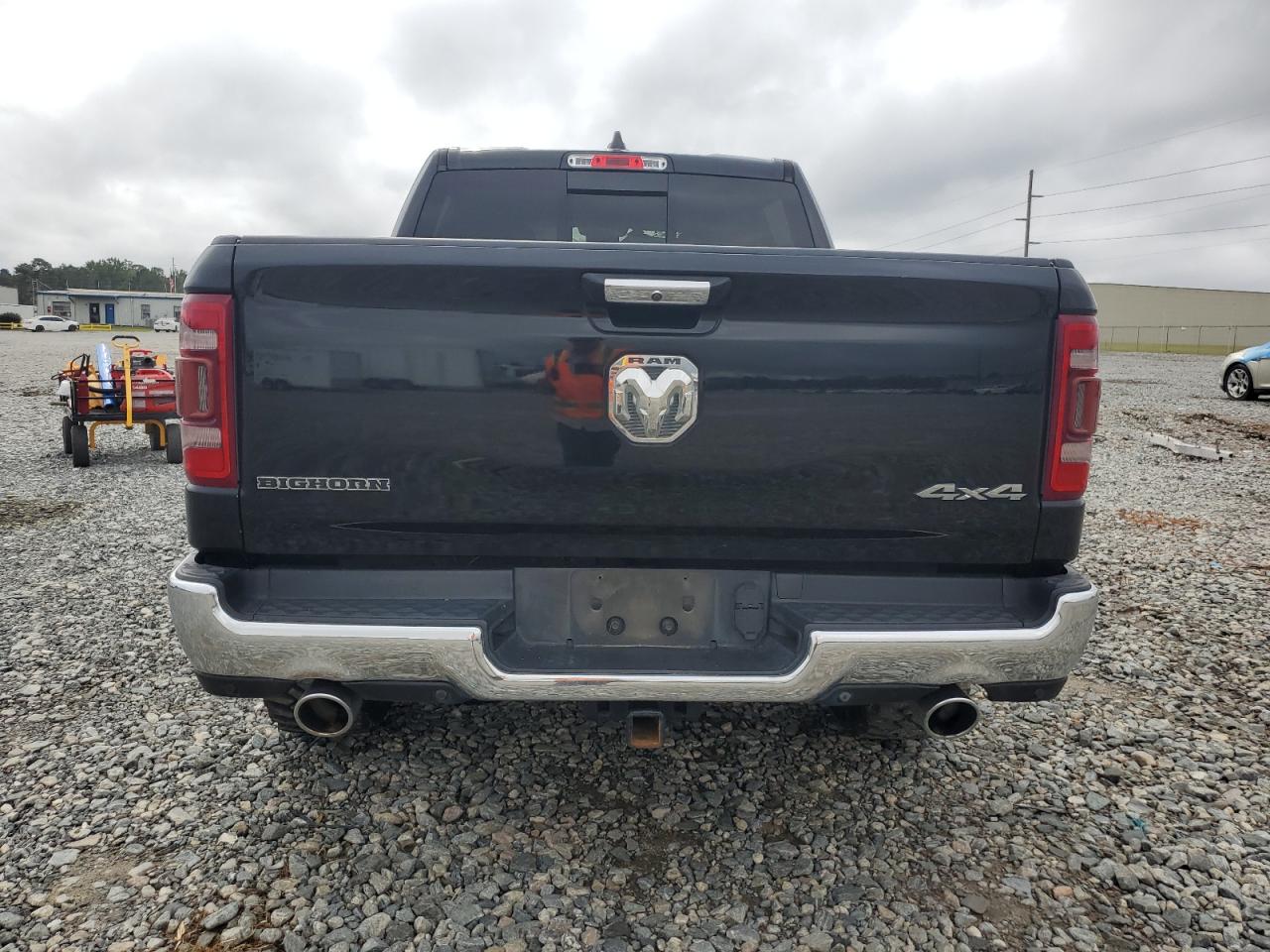 2019 RAM 1500 - Image 6