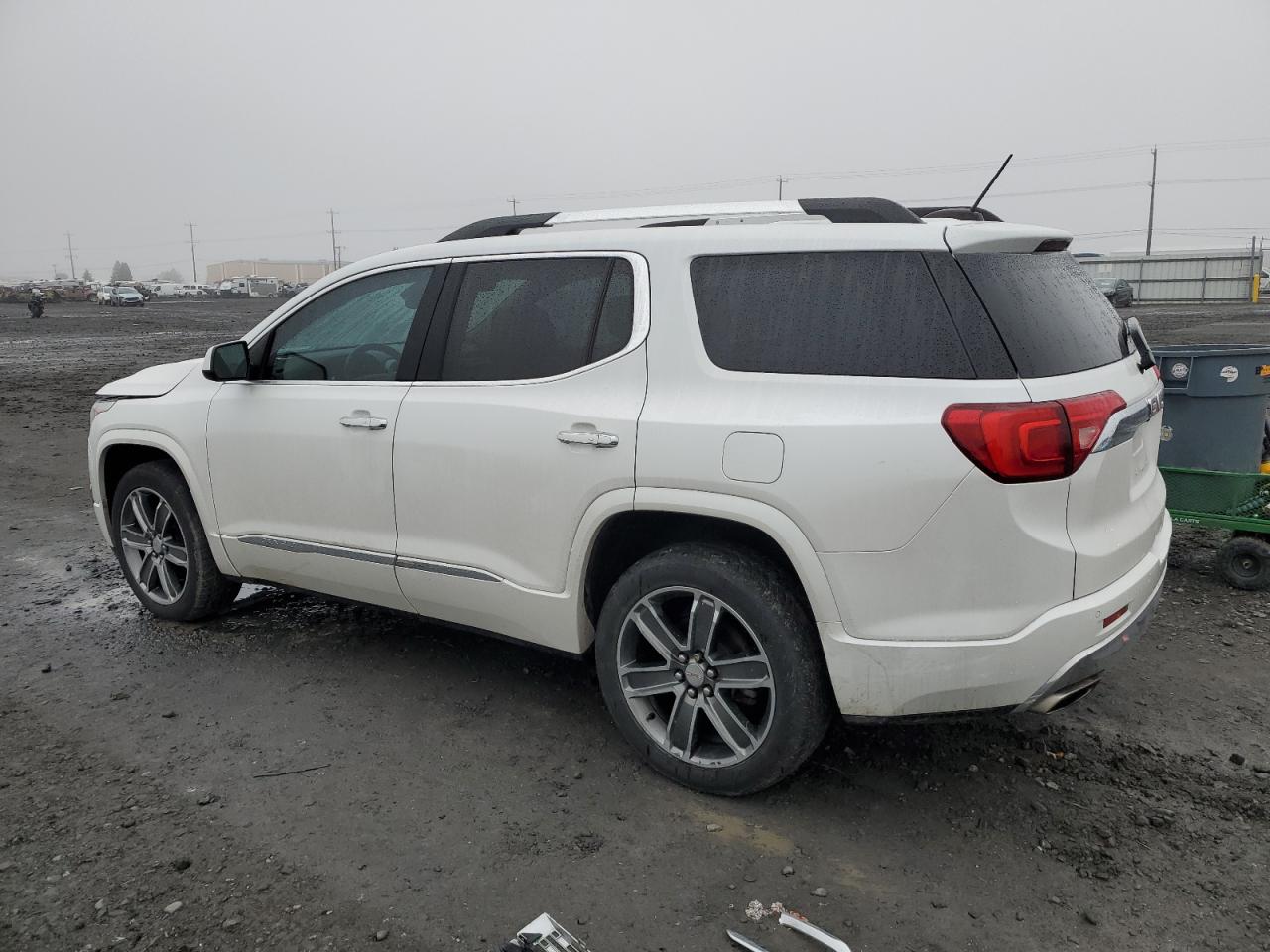 2017 GMC Acadia - Image 2