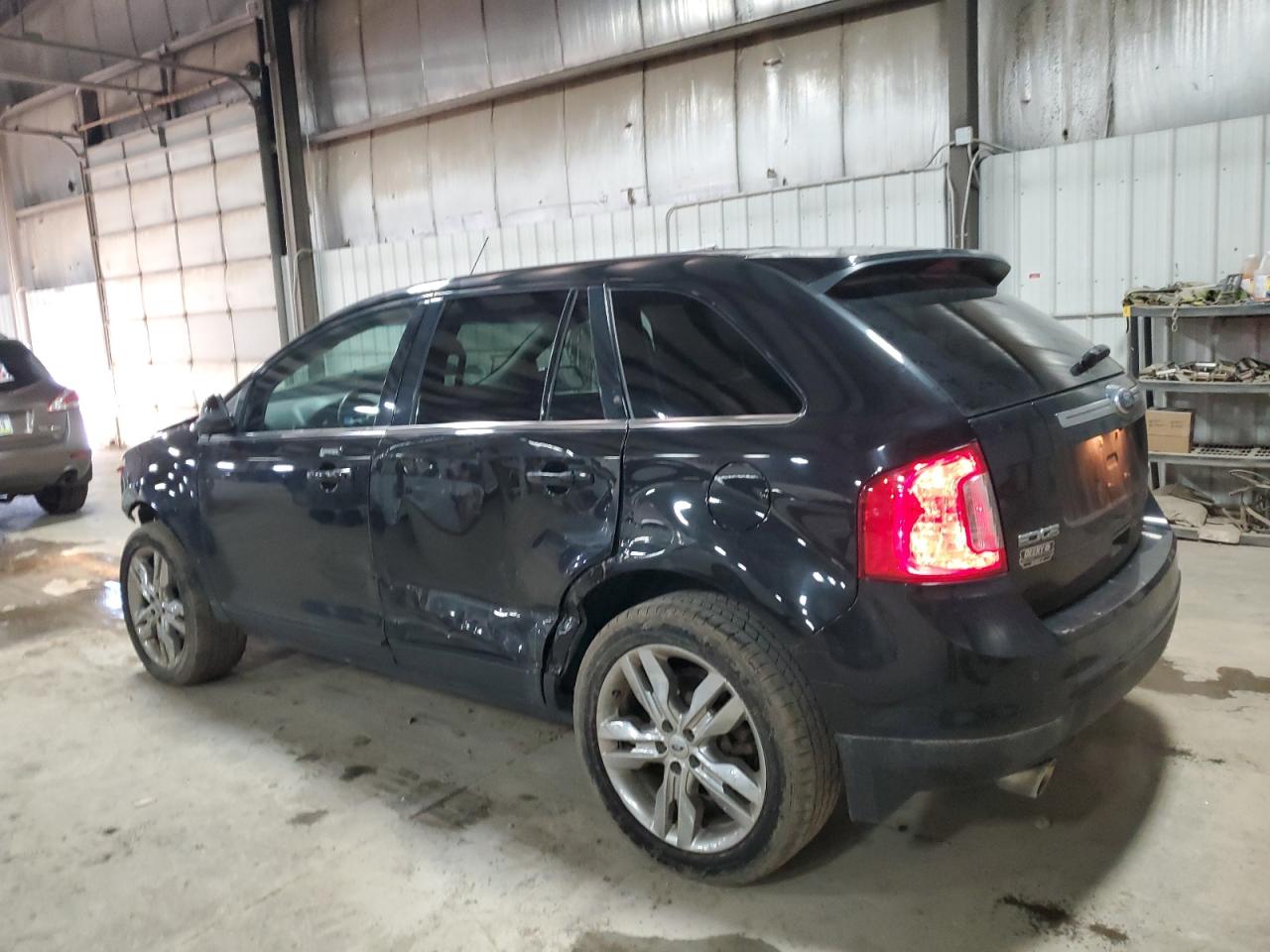 VIN 2FMDK4KC2DBC34330 2013 FORD EDGE no.2