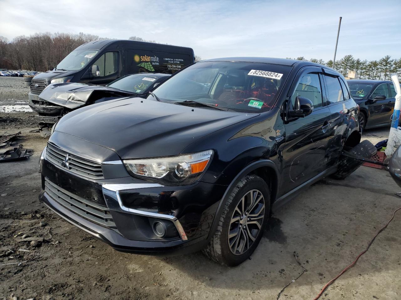 2016 Mitsubishi Outlander - Image 1