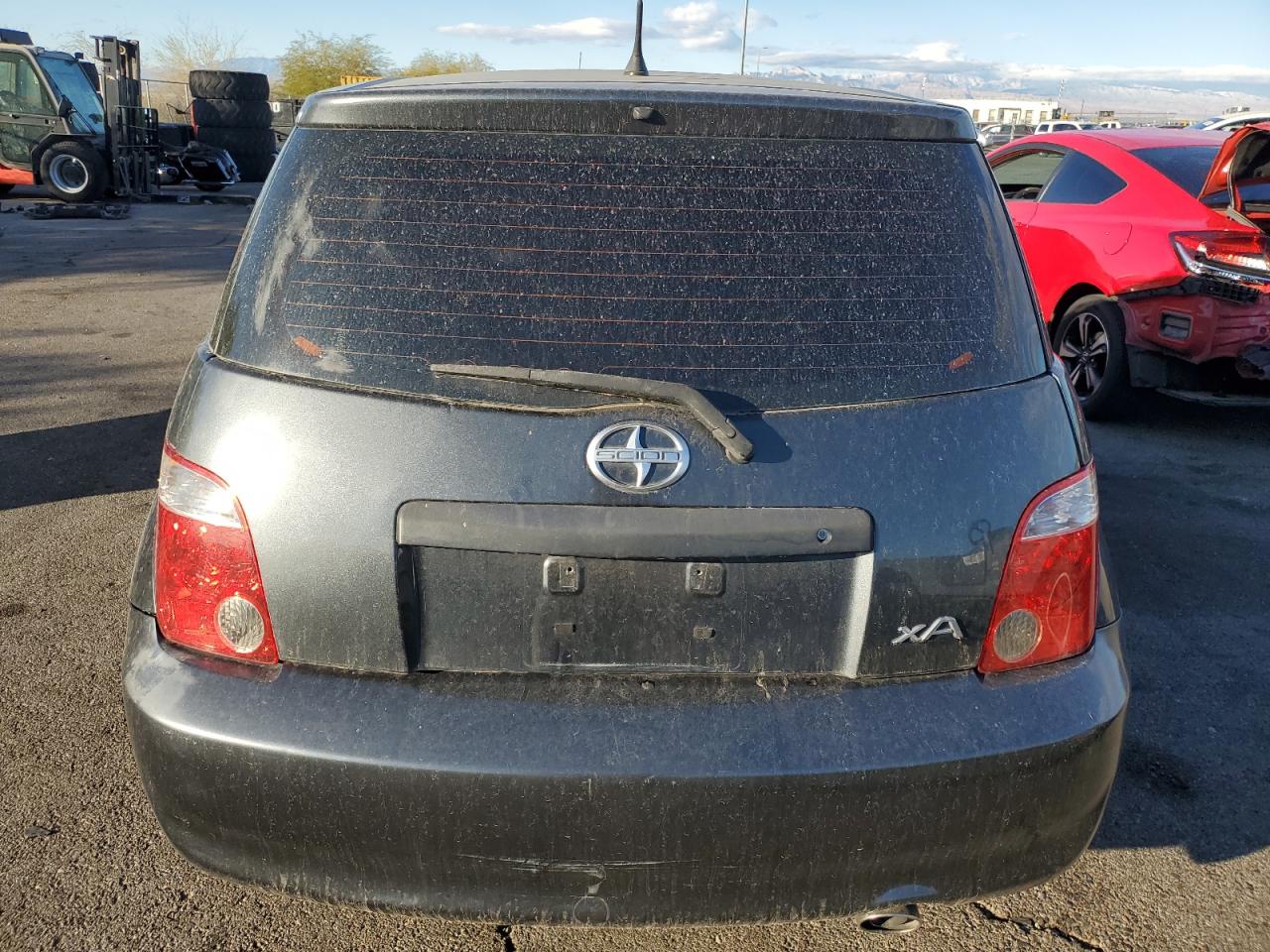 2006 Toyota Scion Xa VIN: JTKKT604265013620 Lot: 81195854