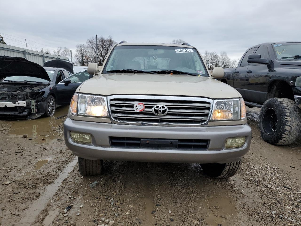 2004 Toyota Land Cruiser - Image 5