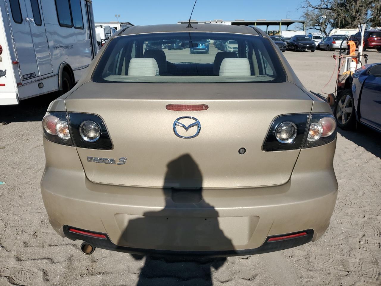 2008 Mazda 3 I VIN: JM1BK12F981829312 Lot: 81889484