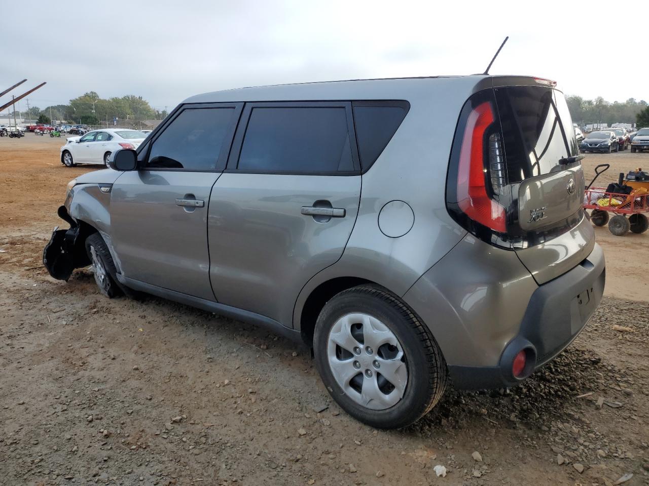 VIN KNDJN2A21E7083499 2014 KIA SOUL no.2