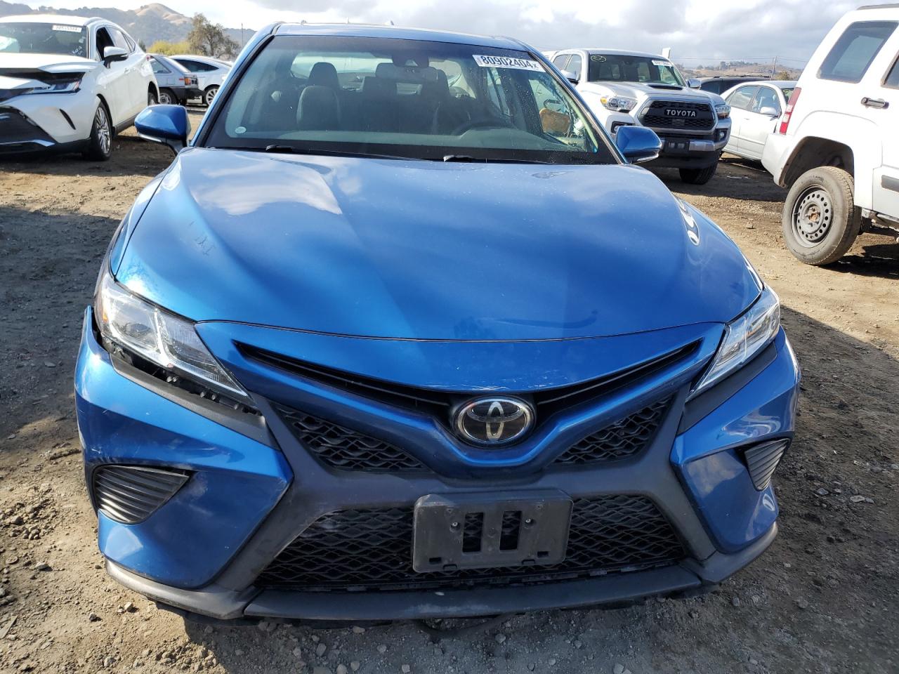 VIN 4T1B11HKXJU155257 2018 TOYOTA CAMRY no.5