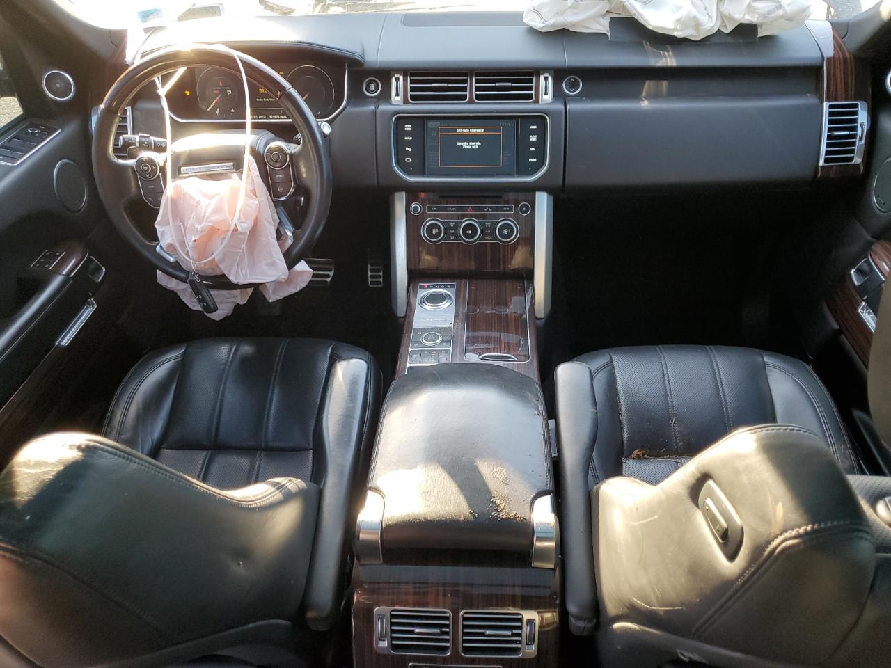 2015 Land Rover Range Rover - Image 8