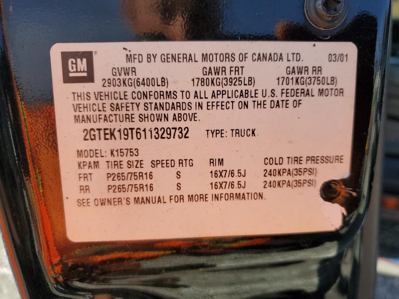 2001 GMC Sierra - Image 13