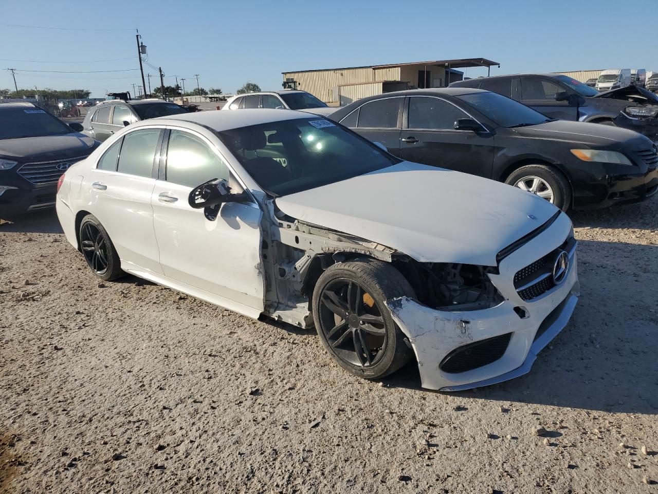 VIN 55SWF4JB2FU083293 2015 MERCEDES-BENZ C-CLASS no.4