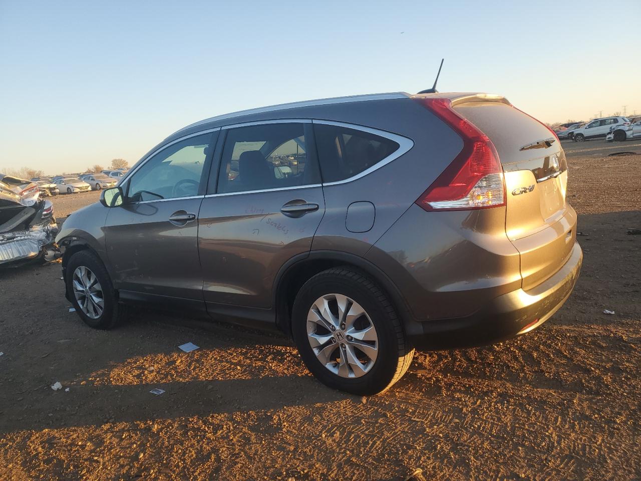 2013 Honda CR-V - Image 2