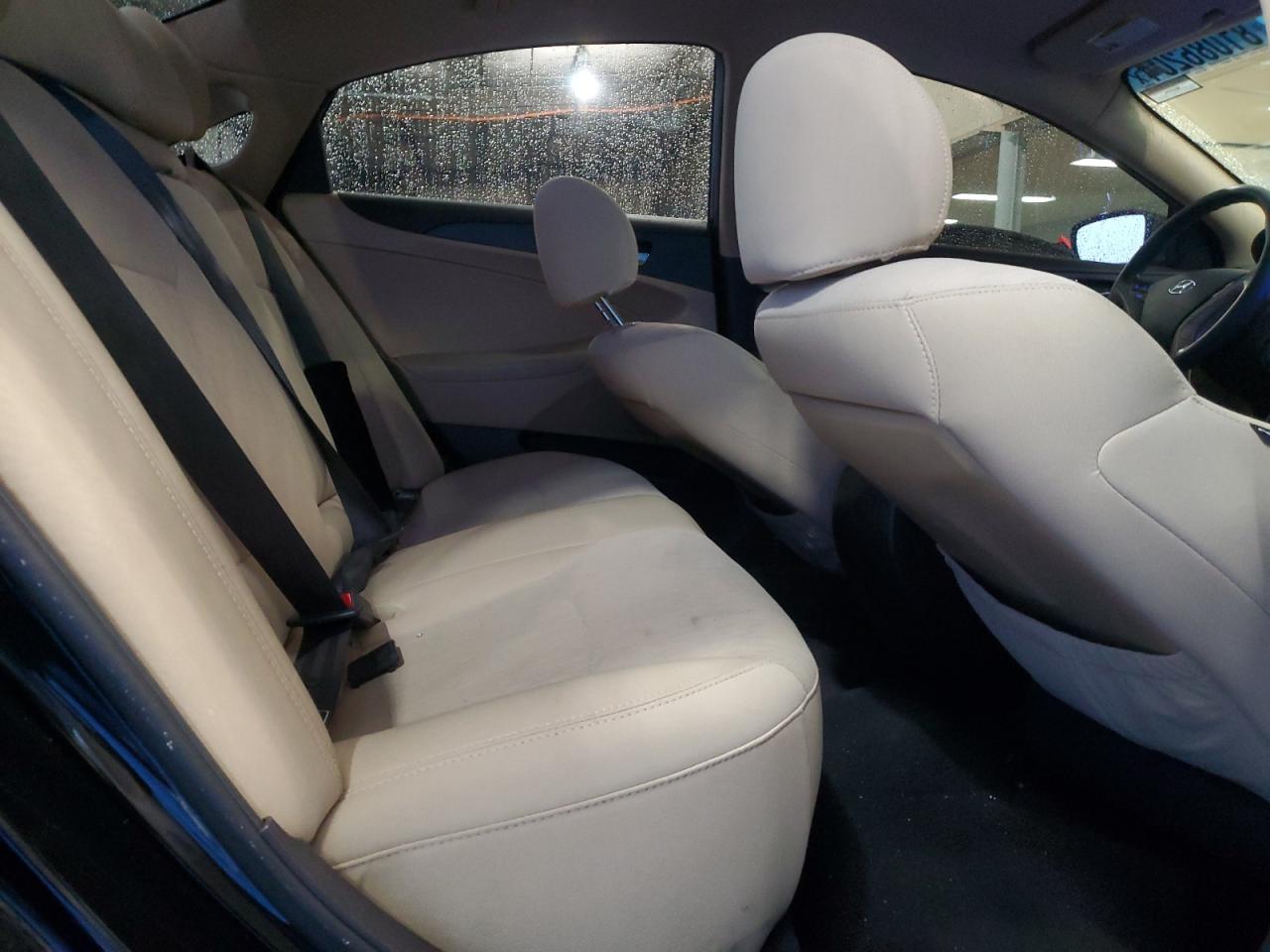 2013 Hyundai Sonata - Image 10