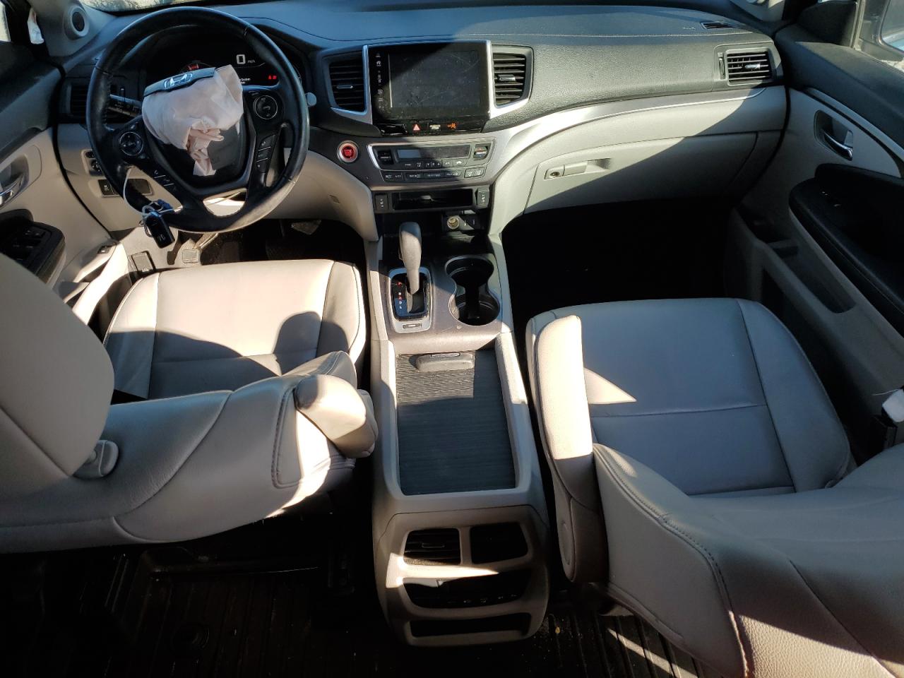 2018 Honda Pilot - Image 8