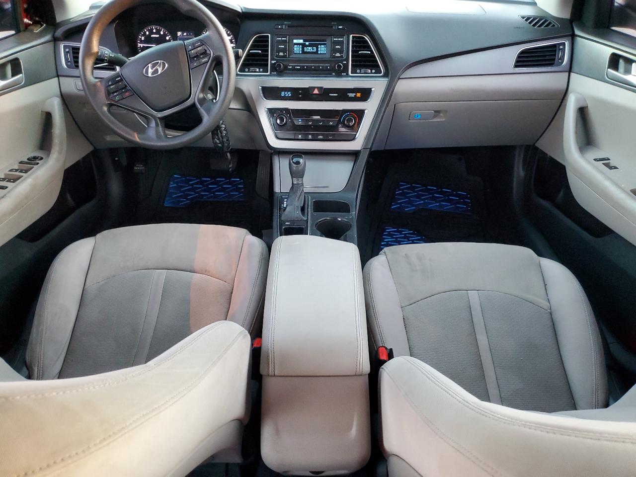 2015 Hyundai Sonata - Image 8