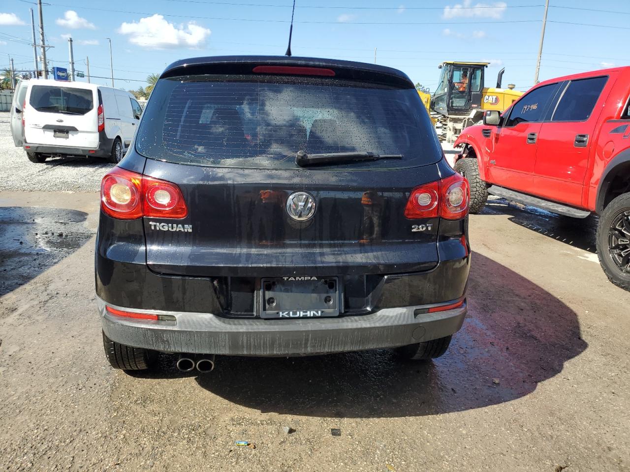 2010 Volkswagen Tiguan S VIN: WVGAV7AX4AW518732 Lot: 80442734