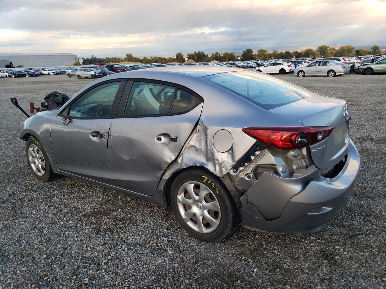 VIN 3MZBM1U72FM179008 2015 MAZDA 3 no.2